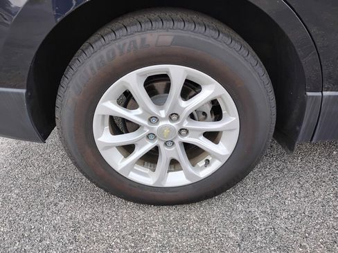 Used 2021 Chevrolet Equinox LT w/ Driver Convenience Package FWD image 25