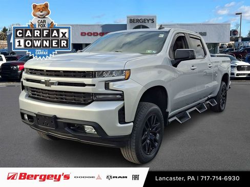 Used 2022 Chevrolet Silverado 1500 RST image 1