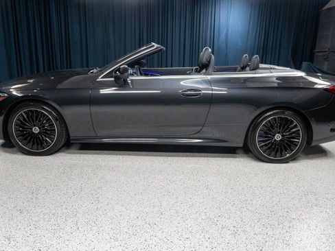 Certified 2026 Mercedes-Benz CLE 300 4MATIC Cabriolet image 5