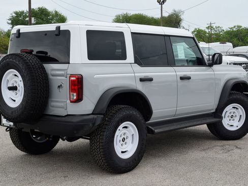 New 2026 Ford Bronco Heritage Edition AWD/4WD image 6