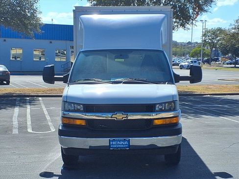 New 2025 Chevrolet Express 3500 w/ Power Convenience Package image 2
