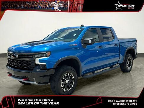 Used 2022 Chevrolet Silverado 1500 ZR2 w/ Technology Package AWD/4WD image 1