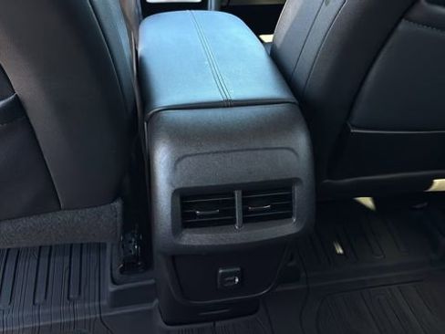 Used 2021 GMC Terrain SLT w/ Infotainment Package II image 21