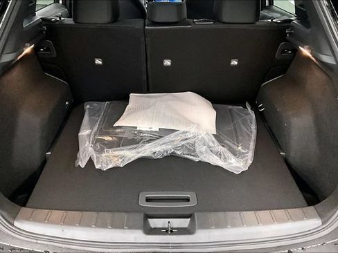New 2026 Nissan Kicks SV w/ Cold Weather Package FWD image 39