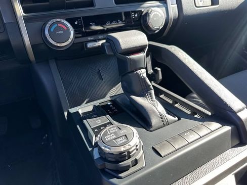 Certified 2026 Toyota Tacoma TRD Off-Road AWD/4WD image 28