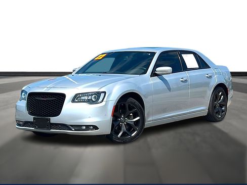 Used 2022 Chrysler 300 S RWD image 1