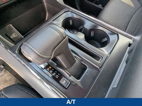 New 2026 Ford F150 XLT w/ Equipment Group 302A MID image 17