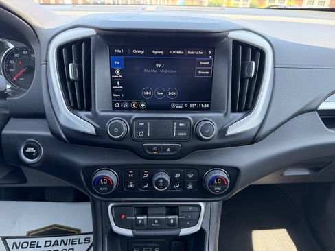 Used 2023 GMC Terrain SLT AWD/4WD image 20
