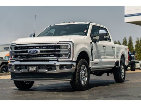 New 2025 Ford F250 Lariat w/ Lariat Ultimate Package AWD/4WD image 2