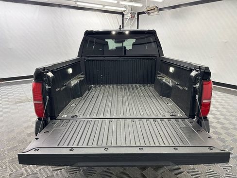 Used 2024 Toyota Tacoma TRD Off-Road AWD/4WD image 18