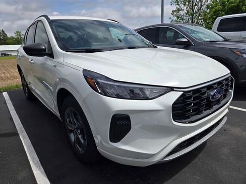 Used 2024 Ford Escape ST-Line w/ Tech Pack #1 AWD/4WD image 1