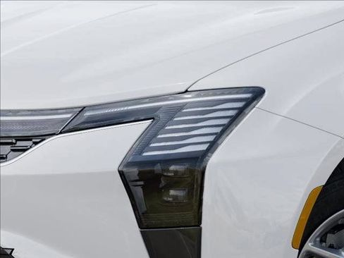 New 2027 Chrysler Pacifica Select FWD image 10