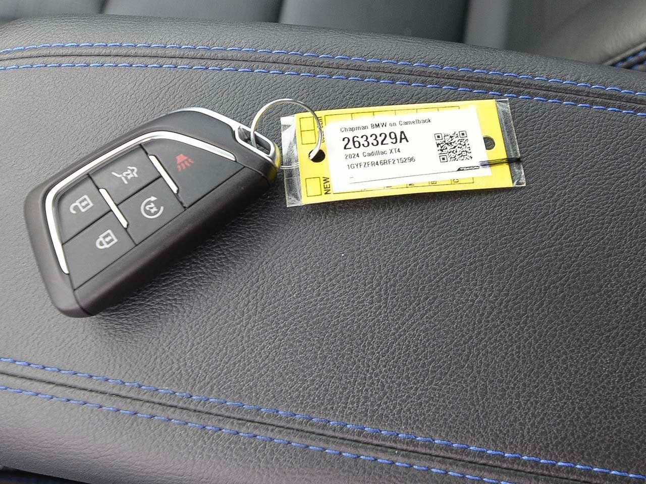 Used 2024 Cadillac XT4 Sport AWD/4WD image 17