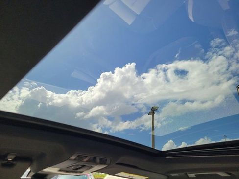 Used 2018 BMW X5 xDrive35i image 17