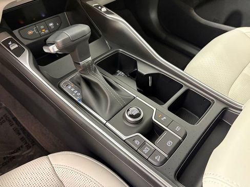 New 2026 Kia Sorento S w/ S Panoramic Sunroof Package FWD image 31