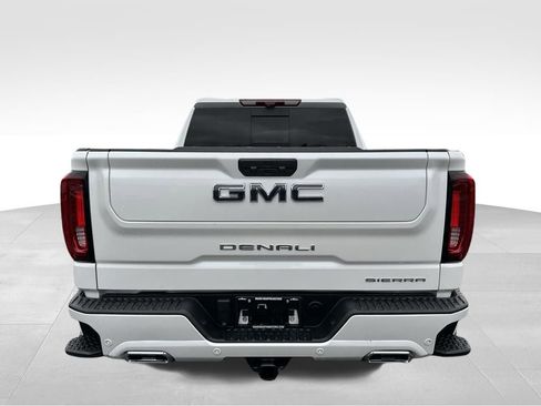 Used 2024 GMC Sierra 1500 Denali Ultimate image 18