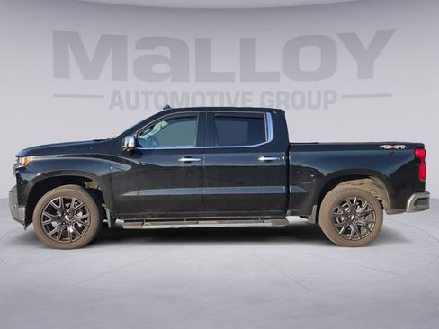 Used 2022 Chevrolet Silverado 1500 LTZ w/ Technology Package AWD/4WD image 2