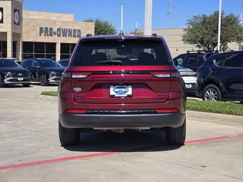 Used 2023 Jeep Grand Cherokee Limited w/ Luxury Tech Group II AWD/4WD image 7
