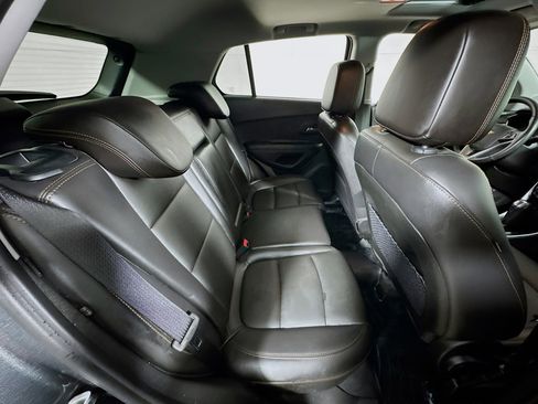 Used 2019 Chevrolet Trax Premier image 28