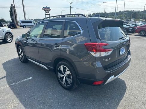 Used 2020 Subaru Forester Touring w/ Popular Package #2 AWD/4WD image 4