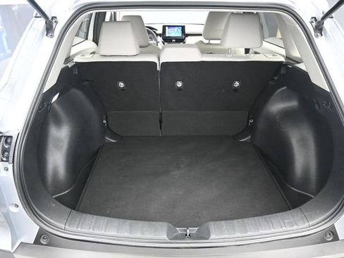 Used 2023 Toyota Corolla Cross L image 22