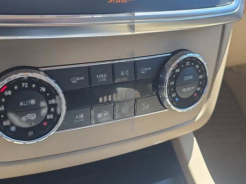 Used 2013 Mercedes-Benz GL 320 BlueTEC 4MATIC image 23
