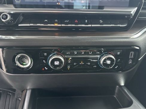 Certified 2023 GMC Sierra 1500 SLT image 41