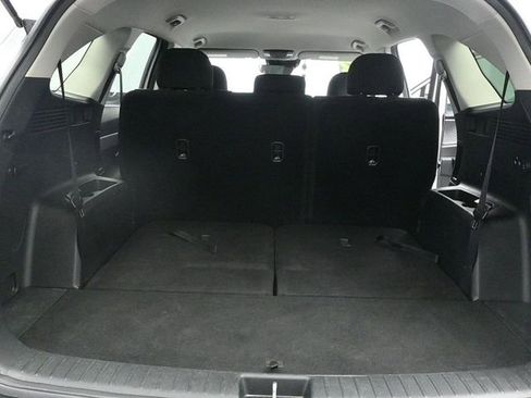 Used 2022 Kia Sorento LX image 13