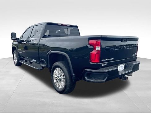 Used 2023 Chevrolet Silverado 3500 High Country w/ Z71 Off-Road Package AWD/4WD image 6