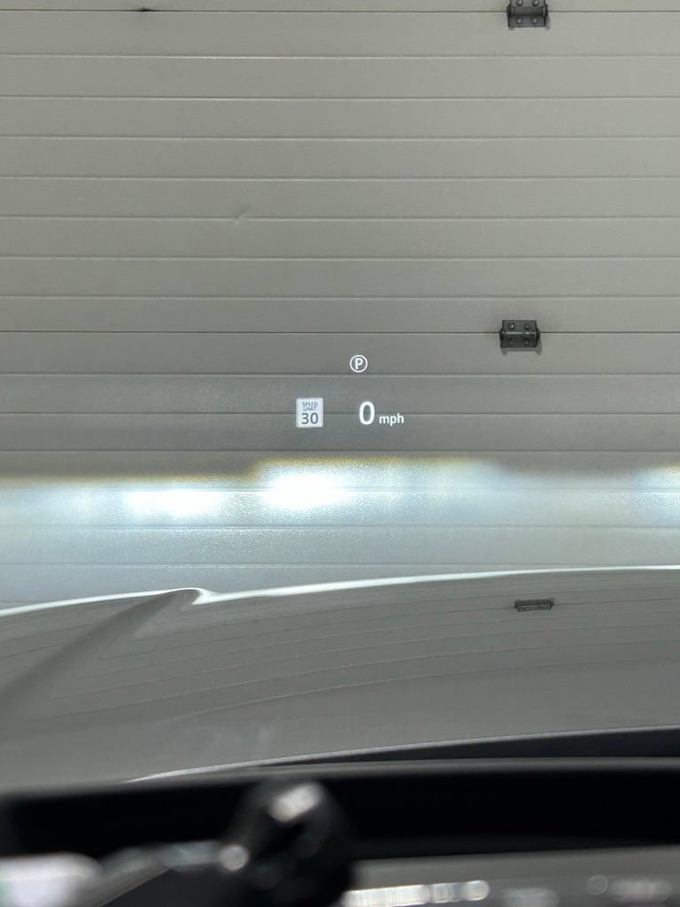 Used 2023 Land Rover Range Rover Autobiography AWD/4WD image 13