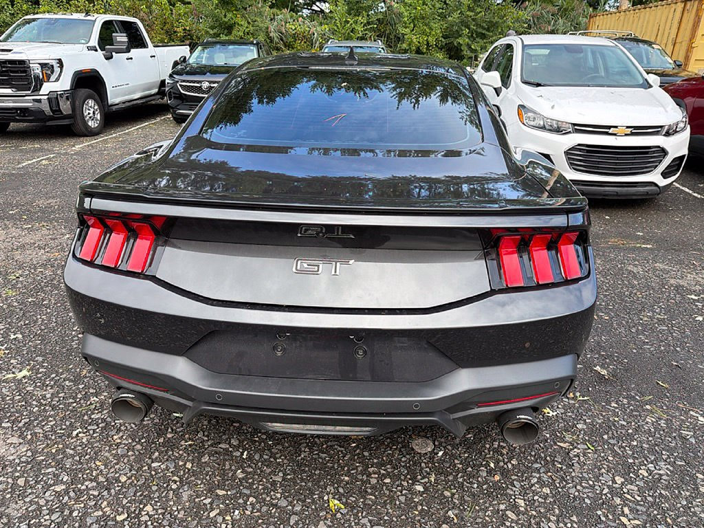 Used 2024 Ford Mustang GT Premium RWD image 5