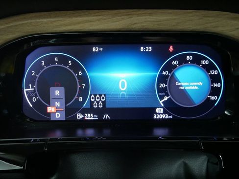 Used 2024 Volkswagen Atlas SE w/ Panoramic Sunroof Package AWD/4WD image 27