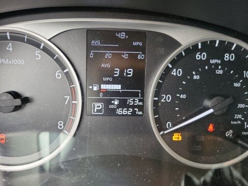 Certified 2024 Nissan Kicks S image 4