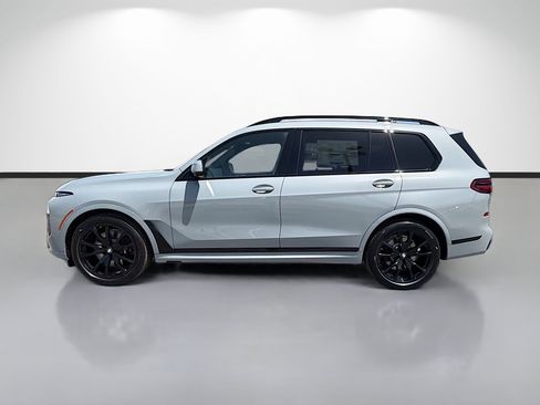 New 2027 BMW X7 xDrive40i w/ Executive Package AWD/4WD image 6