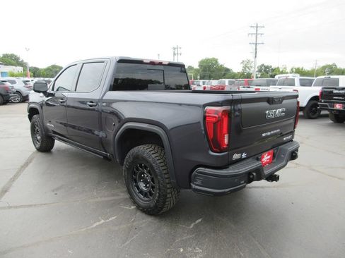 Certified 2025 GMC Sierra 1500 AT4X w/ AT4X AEV Edition AWD/4WD image 9