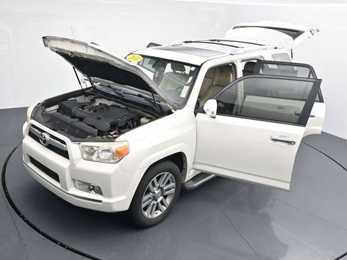 Used 2011 Toyota 4Runner Limited AWD/4WD image 41