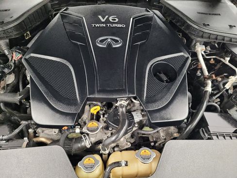Used 2019 INFINITI Q50 Luxe w/ Essential Package (3.0T Luxe) AWD/4WD image 30