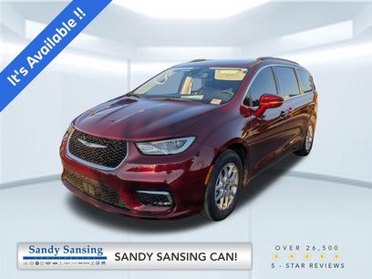 Used 2022 Chrysler Pacifica Touring-L