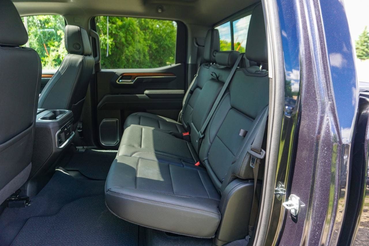 Used 2023 GMC Sierra 1500 Denali w/ Technology Package AWD/4WD image 34