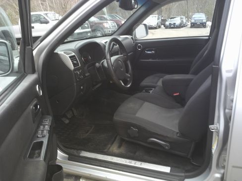 Used 2010 Chevrolet Colorado LT image 10