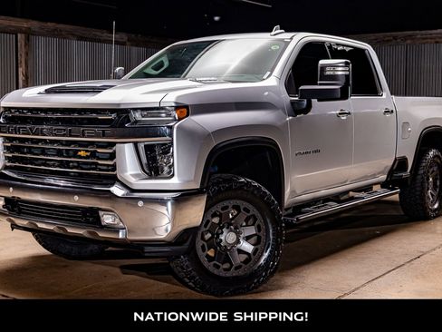Used 2020 Chevrolet Silverado 2500 LTZ w/ LTZ Plus Package image 4