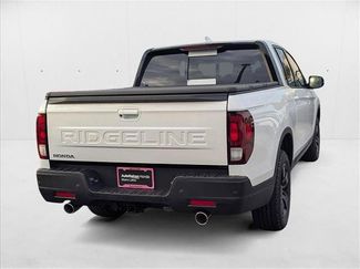 New 2025 Honda Ridgeline Black Edition video 2