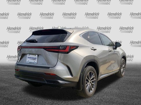 Used 2024 Lexus NX 250 FWD w/ Towing Package (2000 Lbs) image 10