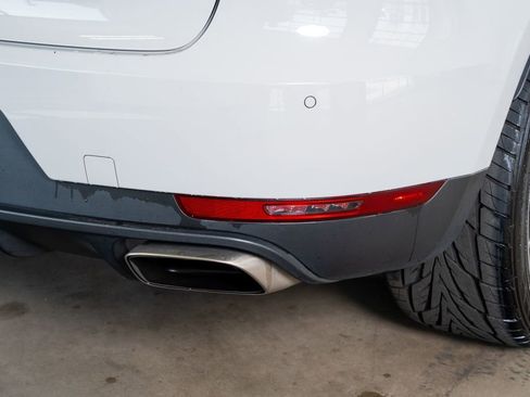 Used 2020 Porsche Macan image 14