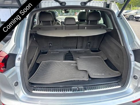 Used 2017 Porsche Cayenne Platinum Edition AWD/4WD image 24