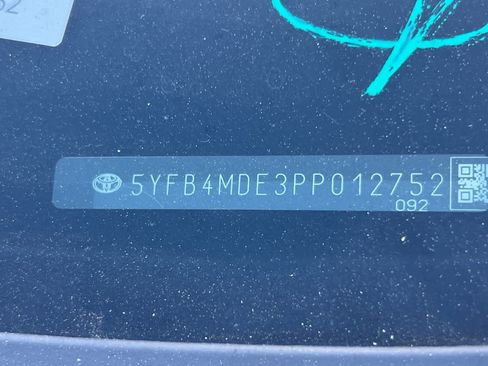 Used 2023 Toyota Corolla LE FWD image 23