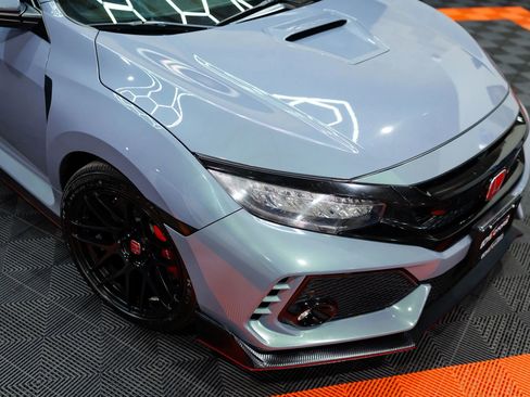 Used 2019 Honda Civic Type R image 6