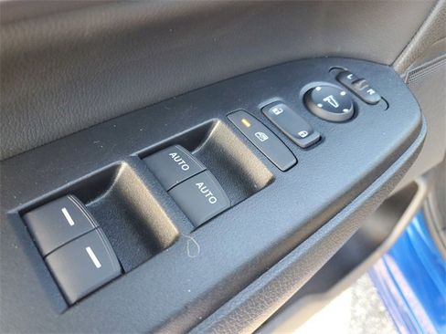 Certified 2021 Honda CR-V Touring image 10