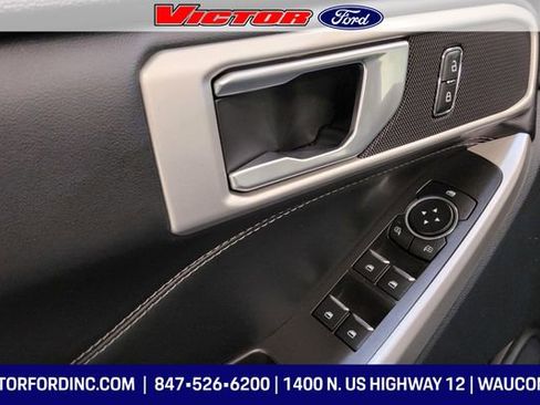 Used 2023 Ford Explorer XLT w/ Equipment Group 202A image 6