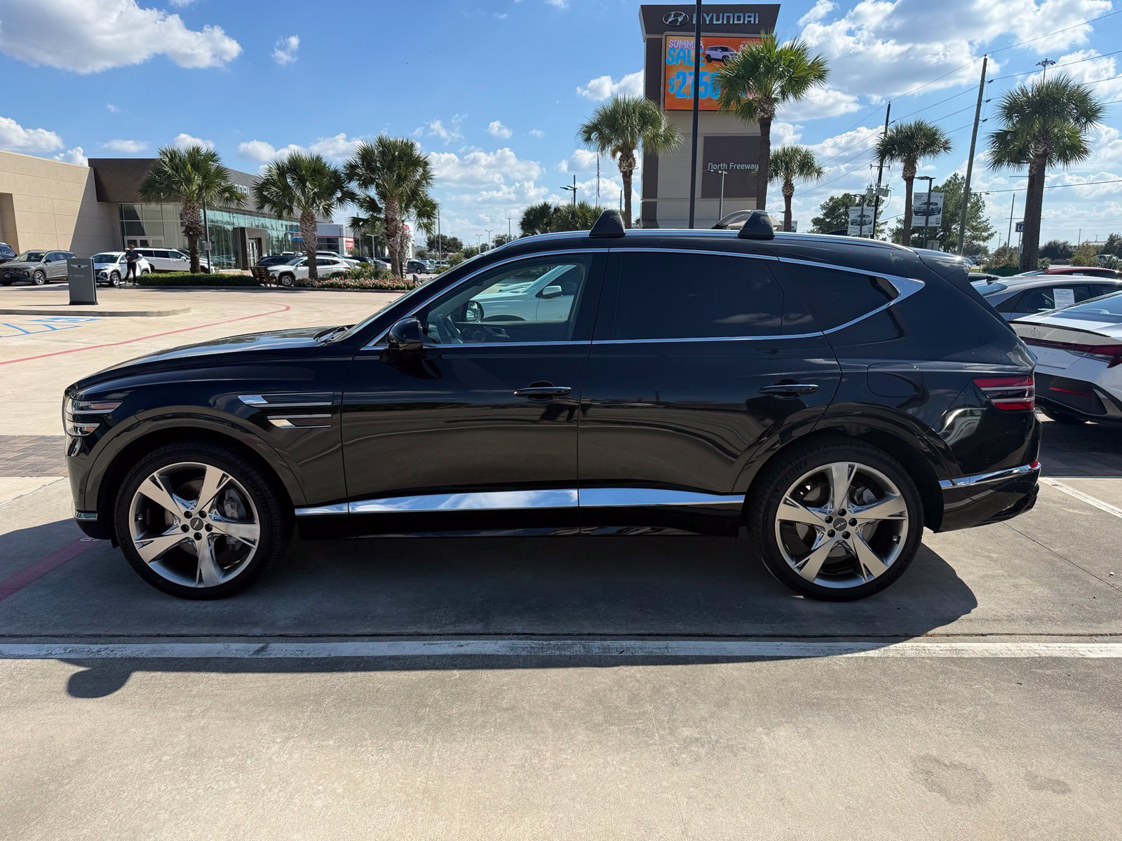 Used 2024 Genesis GV80 3.5T w/ Prestige Package AWD/4WD image 3